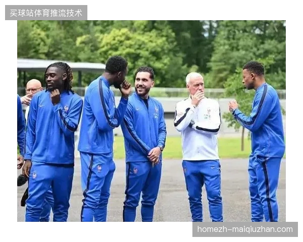 德尚大规模轮换导致控制力下降，法国队中后场衔接被科特迪瓦冲击战术打穿